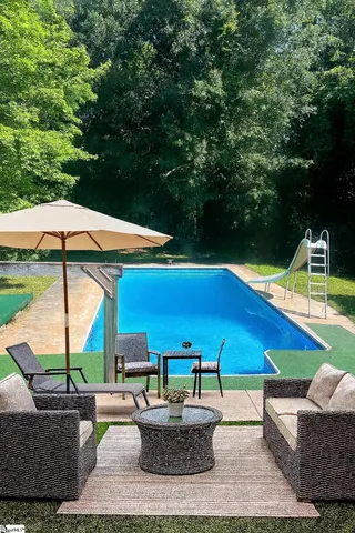 $359,000 | 304 Old Stagecoach Road, Easley, SC 29642