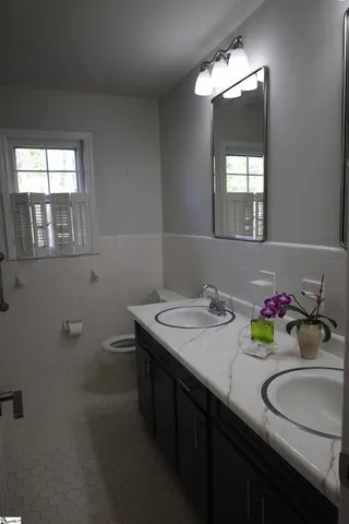 $359,000 | 304 Old Stagecoach Road, Easley, SC 29642