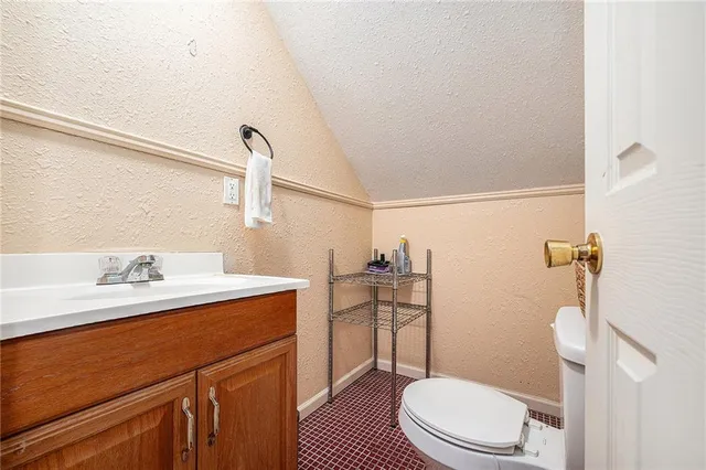 $180,000 | 3521 North 65th Street, Kansas City, KS 66104