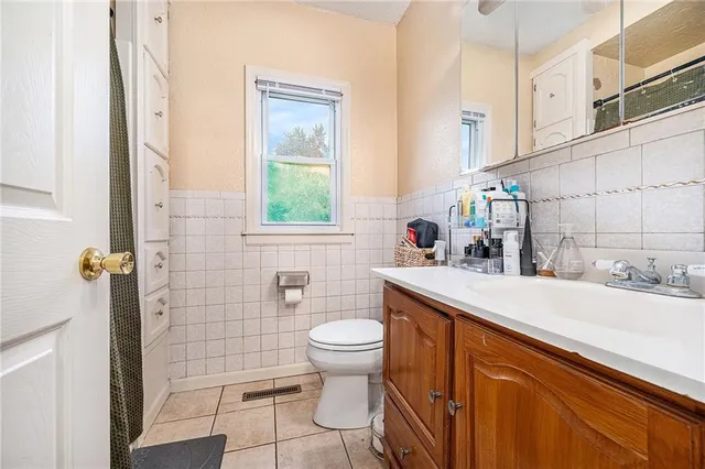 $180,000 | 3521 North 65th Street, Kansas City, KS 66104