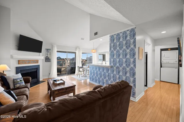 $475,000 | 631 Pirates Way, Manteo, NC 27954