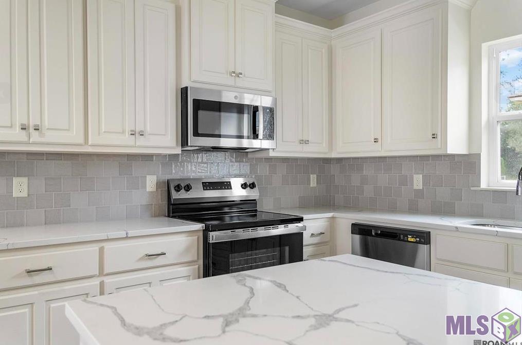 6908 Goya Avenue, Unit A Baton Rouge, LA 70806 - Photo 3 of 8