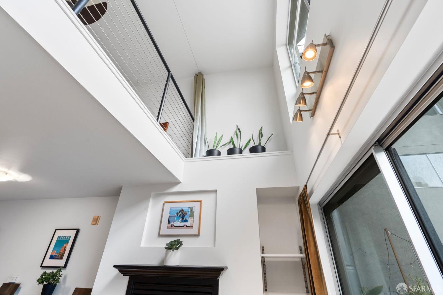 1720 Clay Street, Unit 8 San Francisco, CA 94109 - Photo 8 of 37 a view of entryway and hall