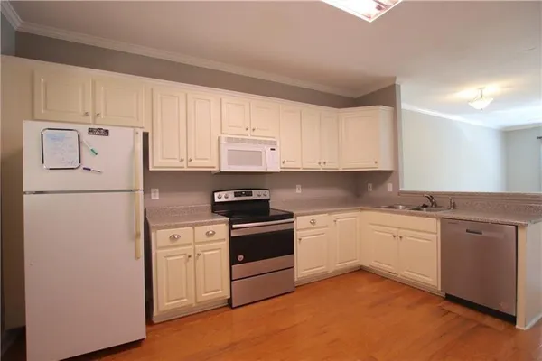 $1,600 | 460 South Barnett Shoals Road, Unit H6, Athens, GA 30605