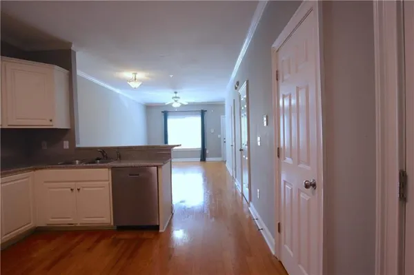 $1,600 | 460 South Barnett Shoals Road, Unit H6, Athens, GA 30605