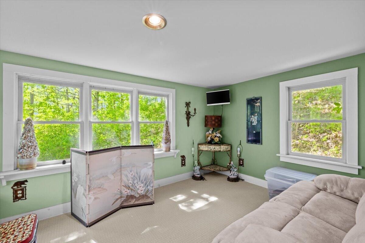 1341 Beaver Valley Road Stroudsburg, PA 18360 - Photo 75 of 84 Cottage Bedroom