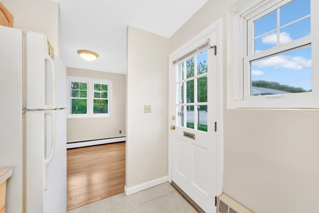 108 Emerson Gardens Road, Unit 108 Lexington, MA 02420 - Photo 20 of 26 Gallery Image 20
