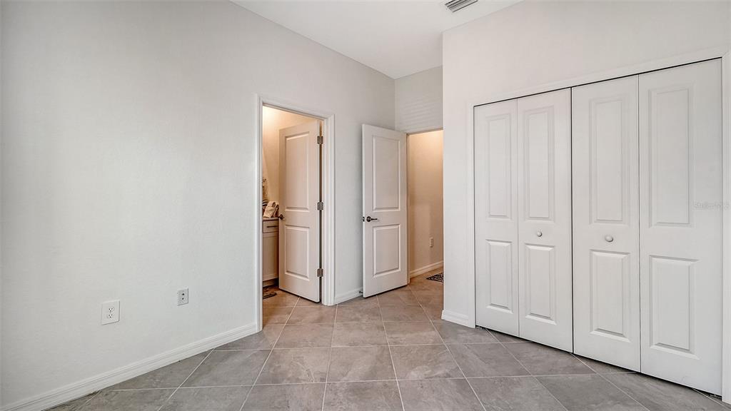 10896 Pinot Drive Venice, FL 34293 - Photo 25 of 70