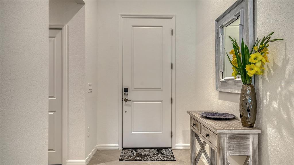 10896 Pinot Drive Venice, FL 34293 - Photo 5 of 70