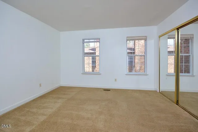 $1,800 | 425 Summerwalk Circle, Chapel Hill, NC 27517