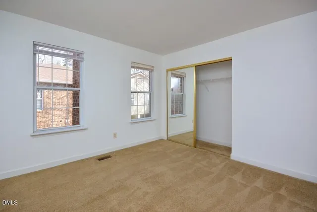 $1,800 | 425 Summerwalk Circle, Chapel Hill, NC 27517