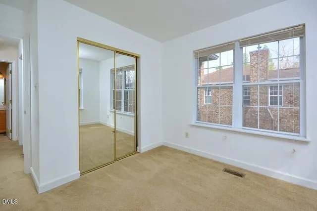 $1,800 | 425 Summerwalk Circle, Chapel Hill, NC 27517