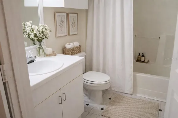 $1,725 | 860 North Orange Avenue, Unit 440, Orlando, FL 32801