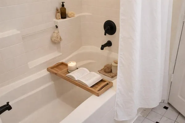 $1,725 | 860 North Orange Avenue, Unit 440, Orlando, FL 32801