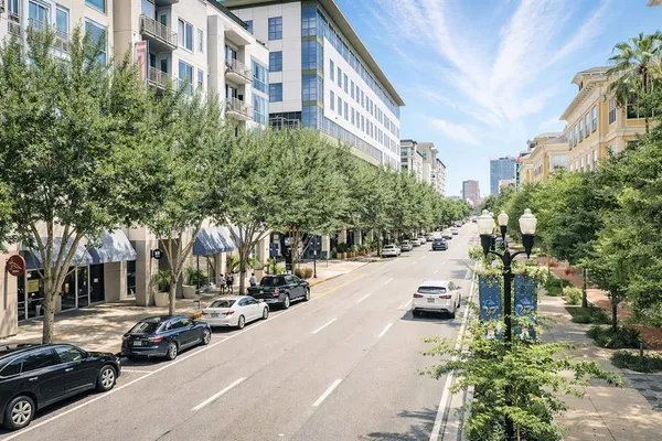 $1,725 | 860 North Orange Avenue, Unit 440, Orlando, FL 32801