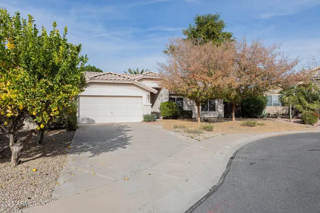 $2,495 | 4284 East Harwell Court, Gilbert, AZ 85234