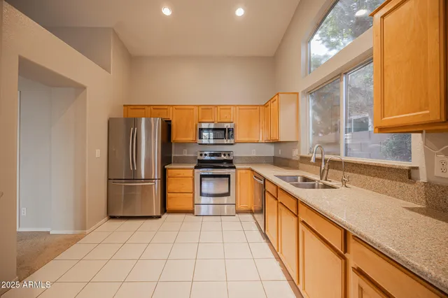 $2,395 | 4284 East Harwell Court, Gilbert, AZ 85234