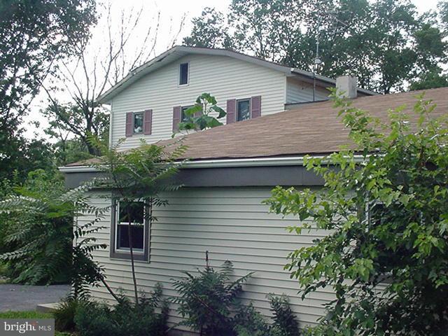 2712 Burma Road Columbia, PA 17512 - Photo 2 of 14 Gallery Image 2
