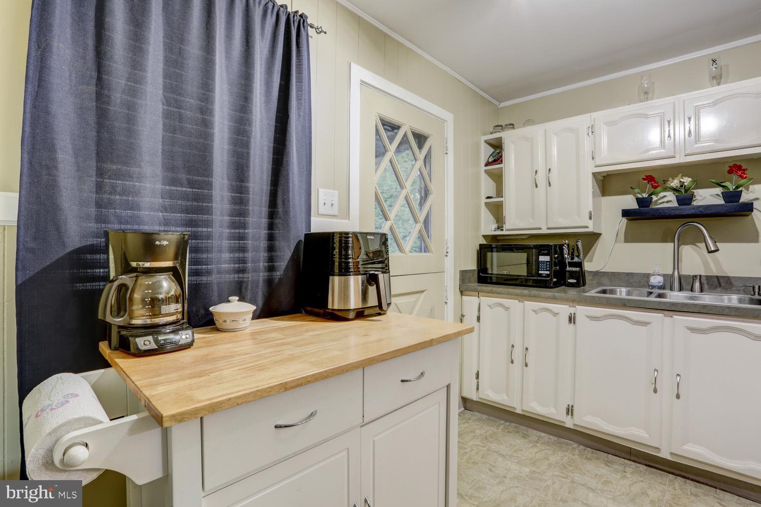 1565 Ridgeview Avenue Lancaster, PA 17603 - Photo 14 of 31 Gallery Image 14