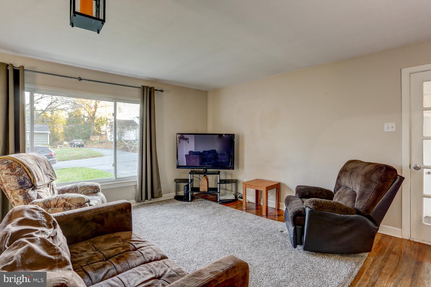 1565 Ridgeview Avenue Lancaster, PA 17603 - Photo 9 of 31 Gallery Image 9