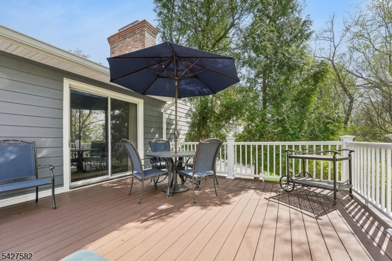 89 Westview Road Short Hills, NJ 07078 - Photo 19 of 21