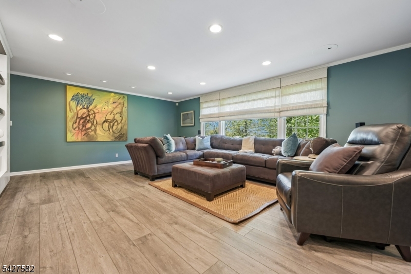 89 Westview Road Short Hills, NJ 07078 - Photo 4 of 21
