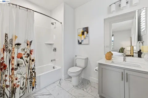$959,000 | 241 North N Street, Livermore, CA 94551