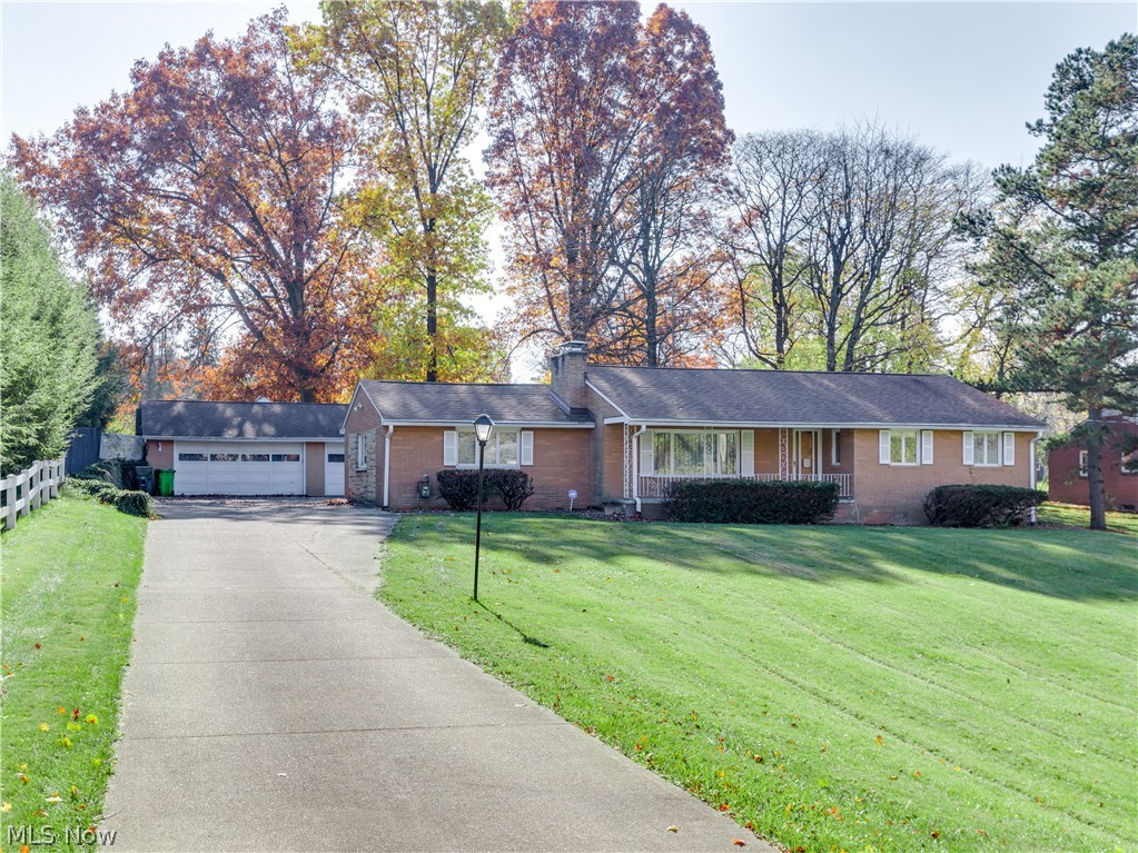 316 Everhard Road Southwest North Canton, OH 44709 - Photo 1 of 28 Welcome to 316 Everhard!