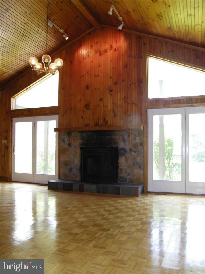 5173 Snyder Mill Road Spring Grove, PA 17362 - Photo 13 of 28