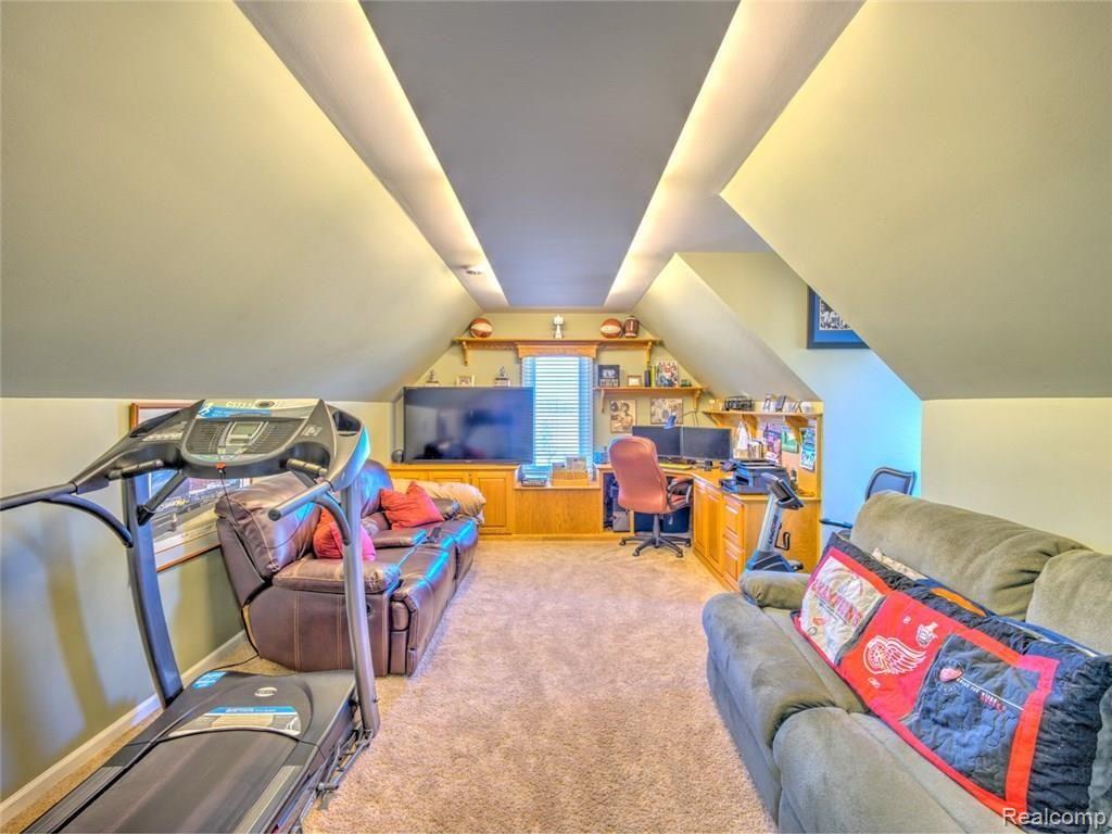 3903 Fawn Drive Rochester, MI 48306 - Photo 48 of 77 bonusroom.jpg