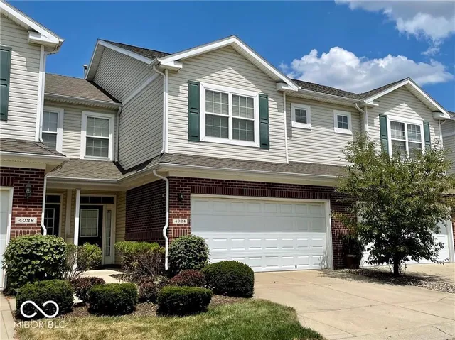 $2,000 | 4024 Eldor Flower Drive, Zionsville, IN 46077