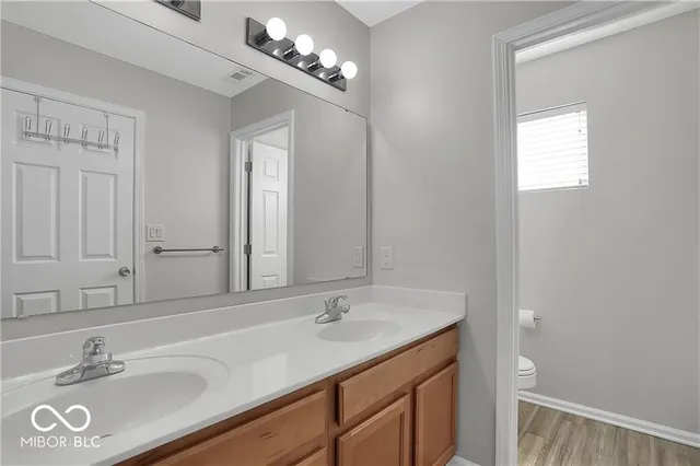 $2,000 | 4024 Eldor Flower Drive, Zionsville, IN 46077