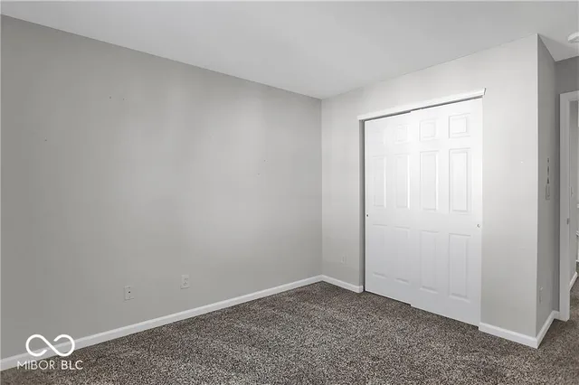 $2,000 | 4024 Eldor Flower Drive, Zionsville, IN 46077