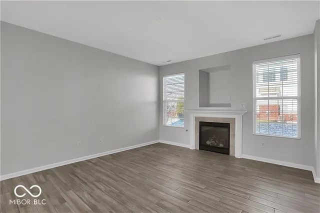 $2,000 | 4024 Eldor Flower Drive, Zionsville, IN 46077