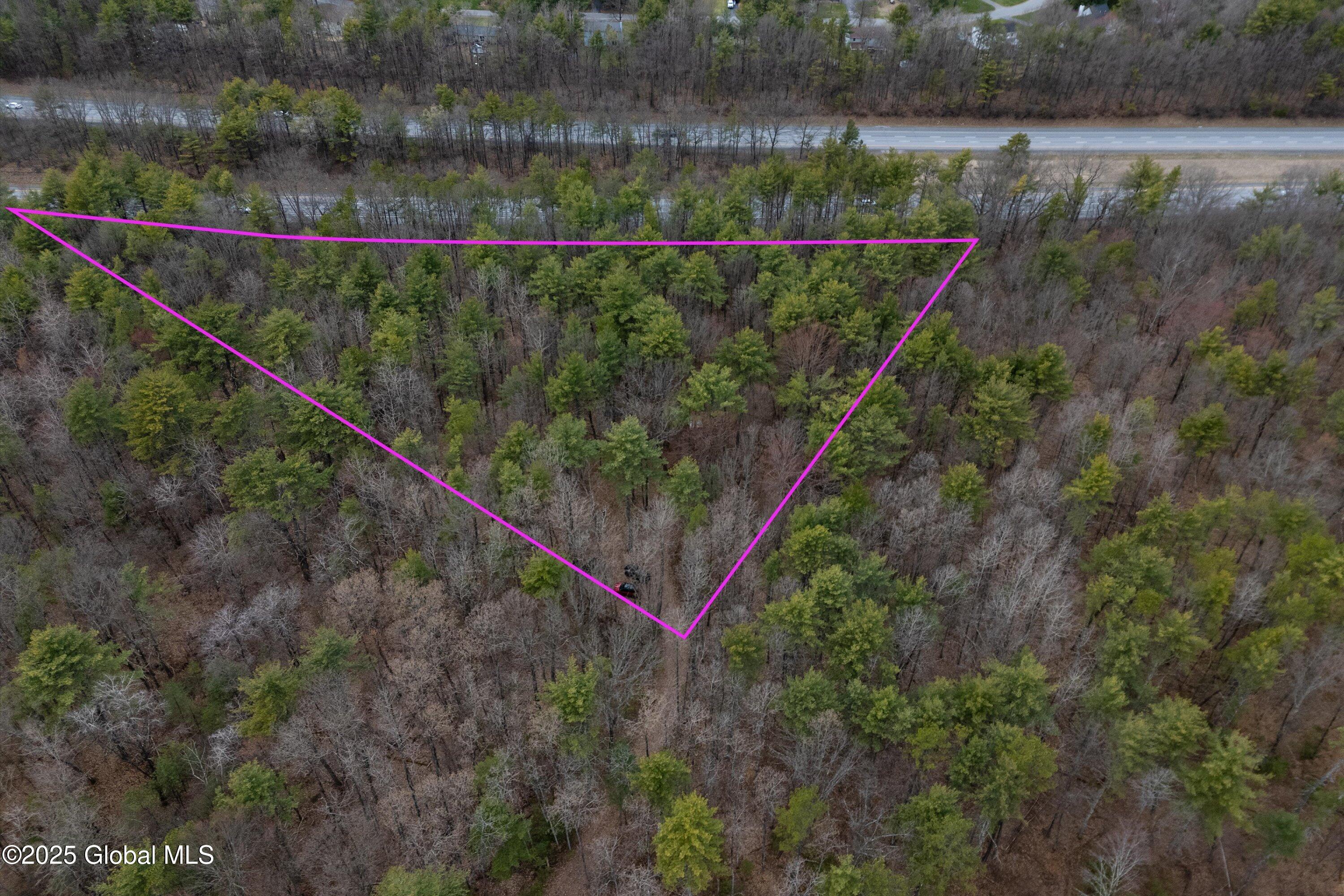 112 Redmond Road Moreau, NY 12831 - Photo 3 of 11 112 Redmond Rd