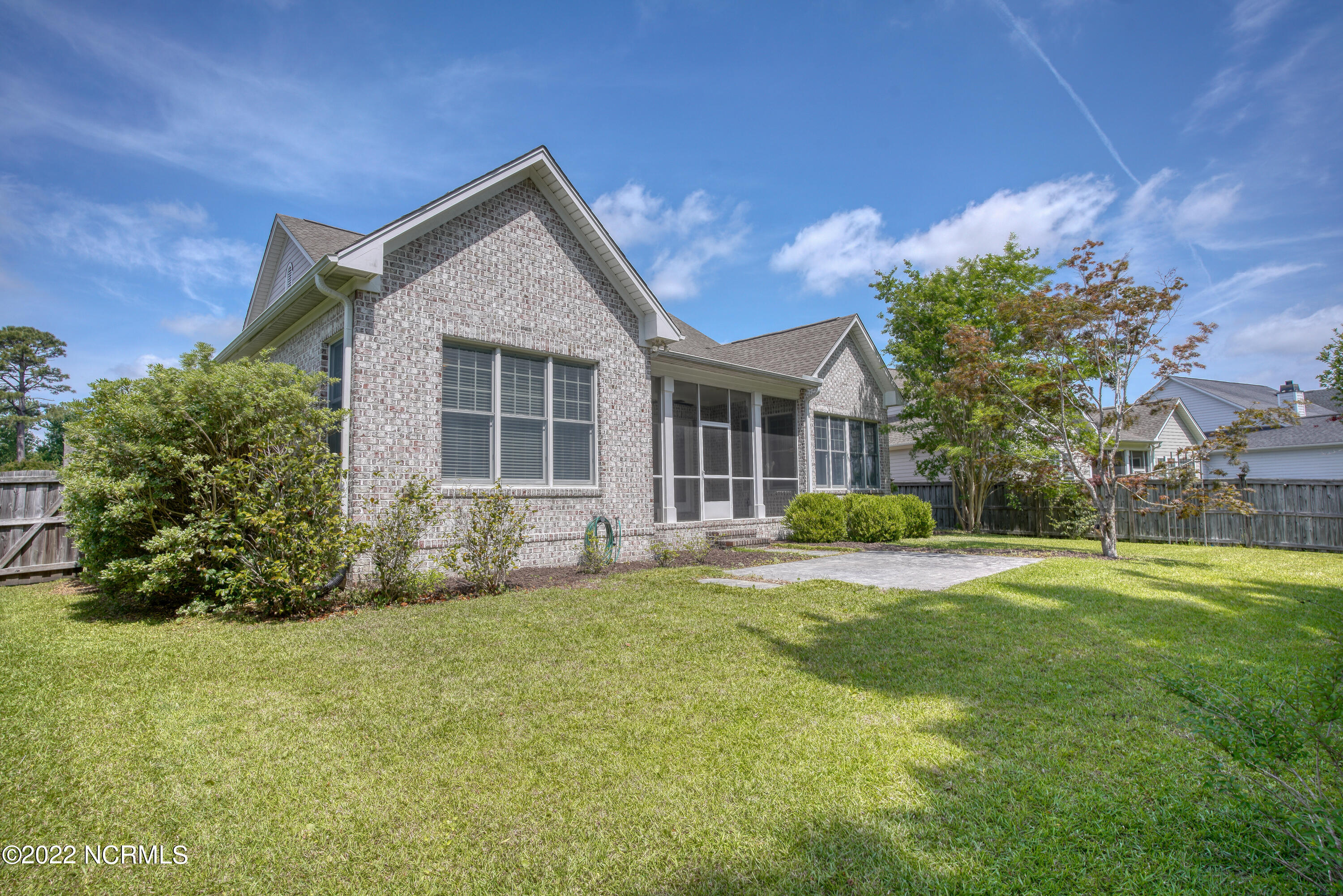604 Tanbridge Road Wilmington, NC 28405 - Photo 30 of 33 Back of home & yard