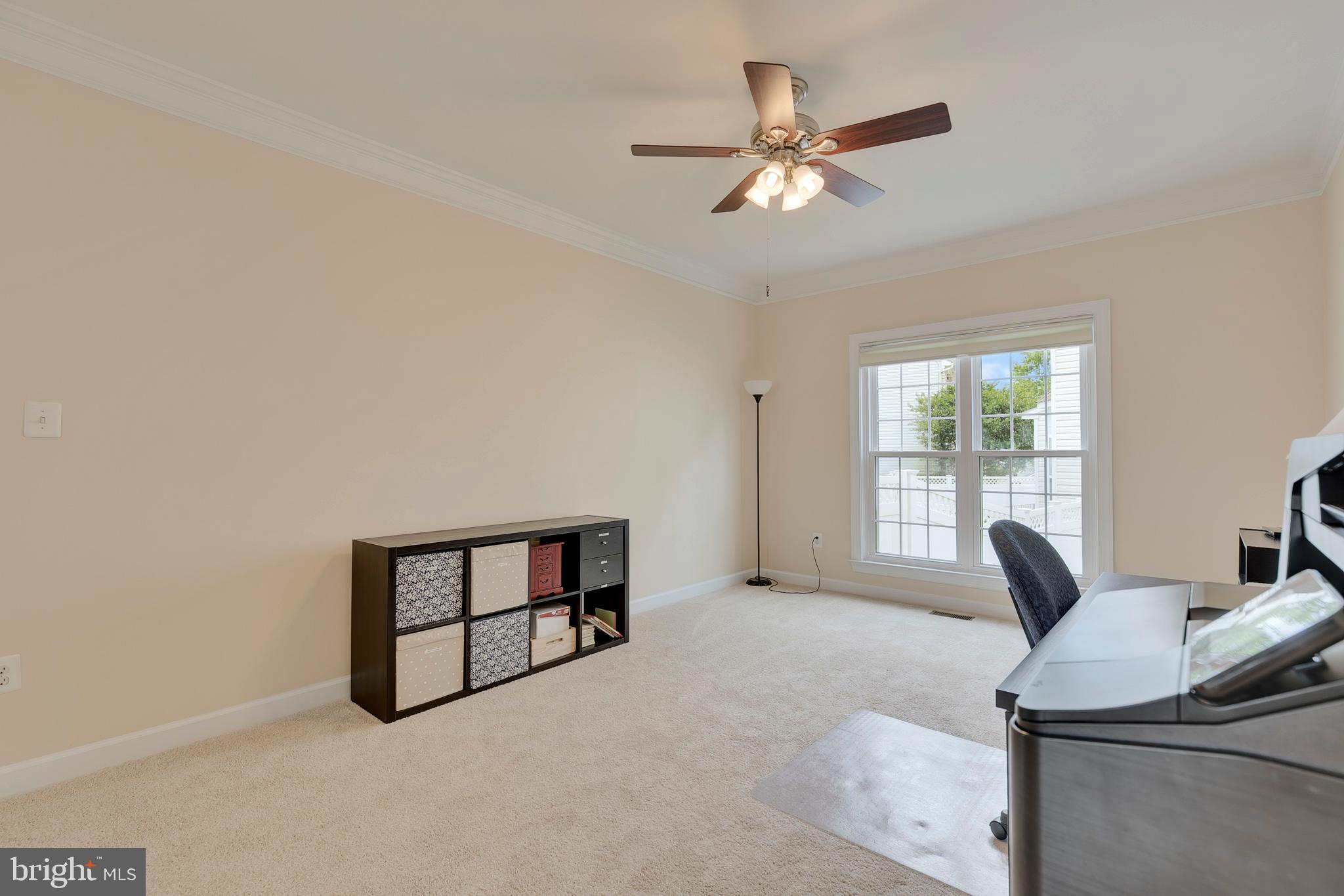 619 Crawfords Ridge Road Odenton, MD 21113 - Photo 5 of 41 Living Room