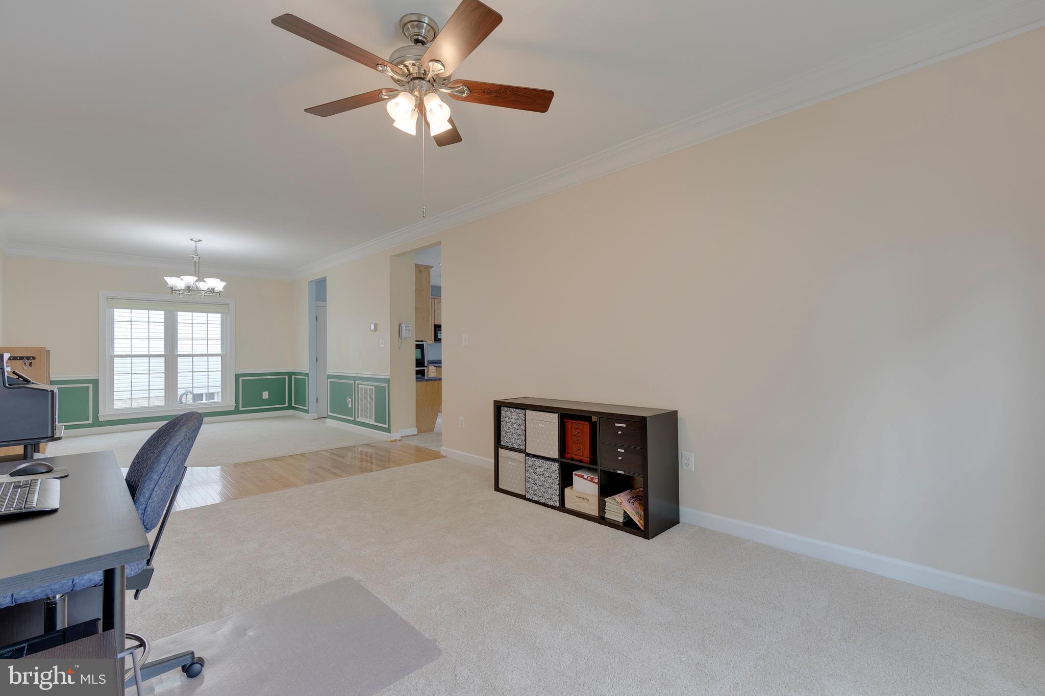 619 Crawfords Ridge Road Odenton, MD 21113 - Photo 6 of 41 Living Room/Dining Room
