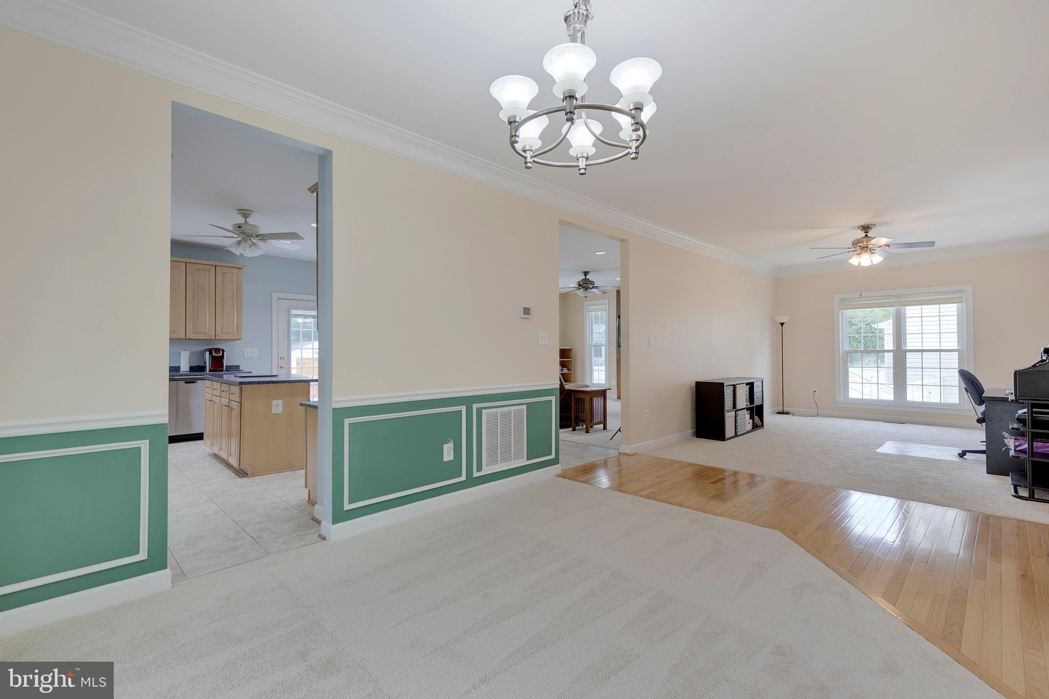 619 Crawfords Ridge Road Odenton, MD 21113 - Photo 10 of 41 Dining Room