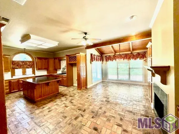 $5,500 | 16756 Amberwood Drive, St. George, LA 70810