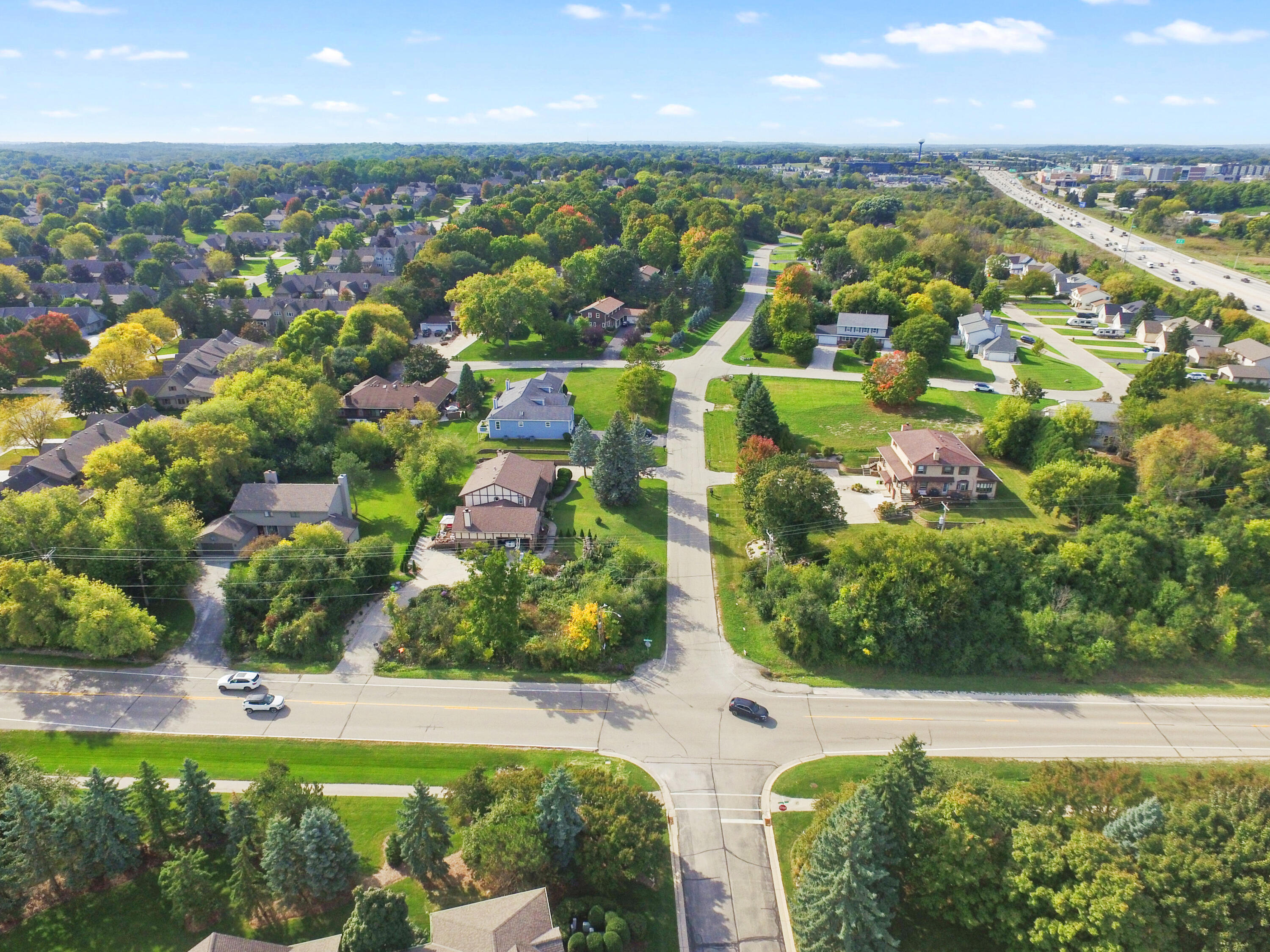 18740 Emerald Circle, Unit E Brookfield, WI 53045 - Photo 22 of 27 IMG_0782