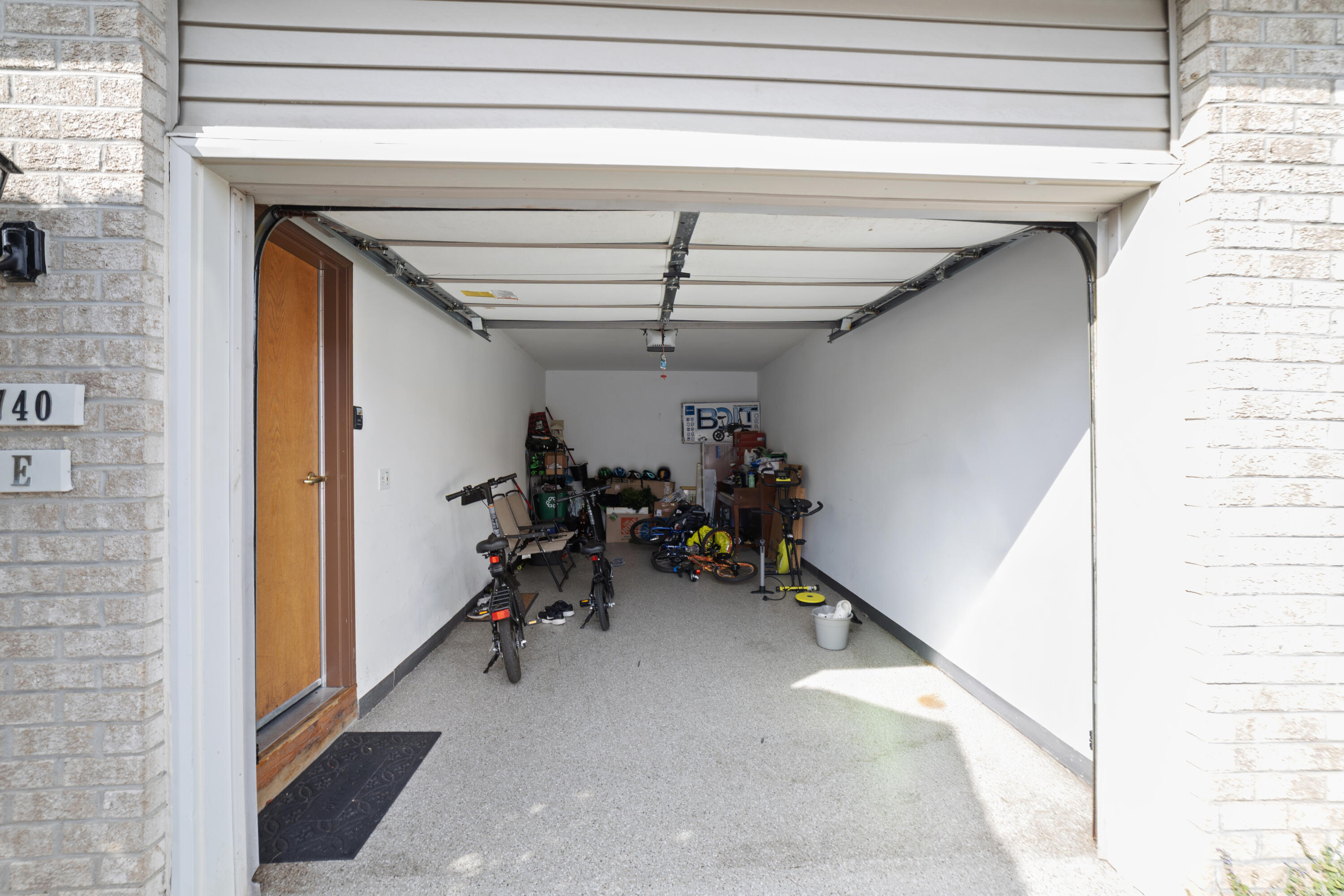 18740 Emerald Circle, Unit E Brookfield, WI 53045 - Photo 6 of 27 IMG_0794