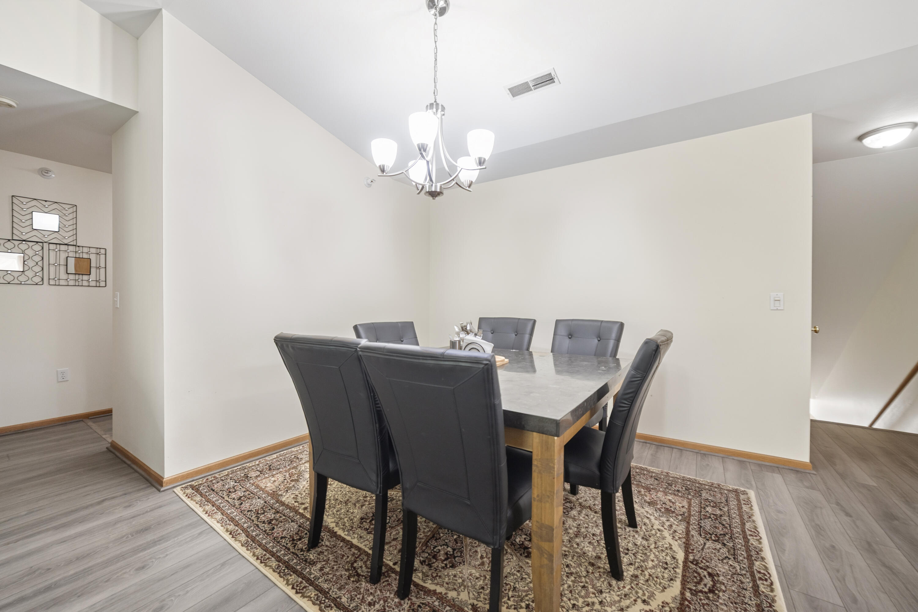 18740 Emerald Circle, Unit E Brookfield, WI 53045 - Photo 10 of 27 IMG_0804