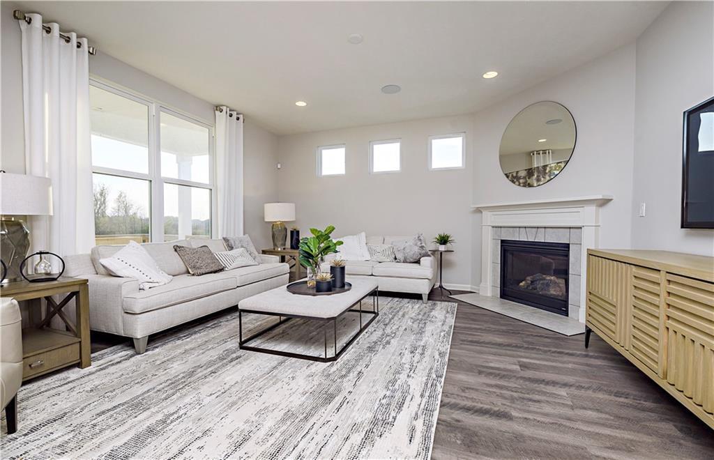 15639 Memorial Way Fishers, IN 46037 - Photo 15 of 31