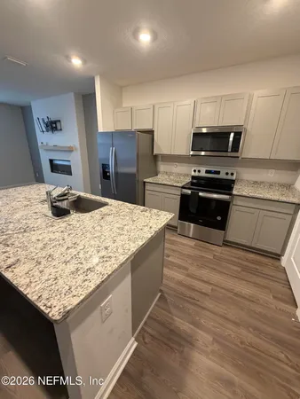 $2,100 | 14635 Macadamia Lane, Jacksonville, FL 32218