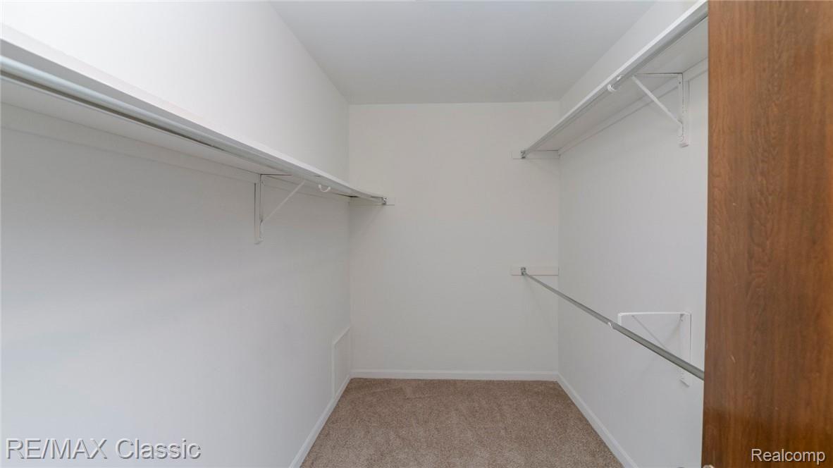 688 Sunlight Drive Rochester, MI 48309 - Photo 49 of 63 053_27.jpg