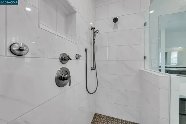 $1,200,000 | 5853 Brookshire Drive, Rocklin, CA 95677