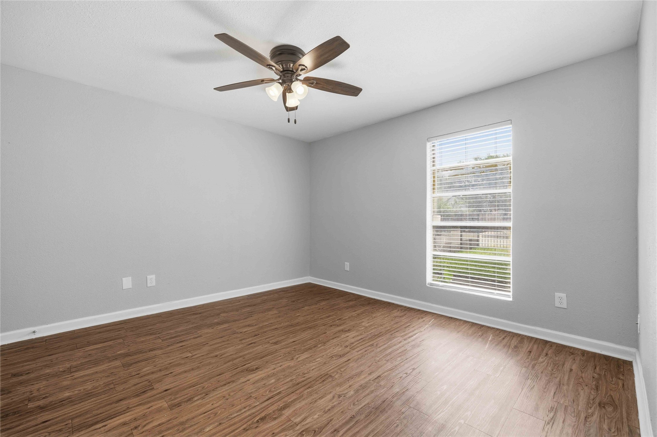 4502 Turnstone Drive Austin, TX 78744 - Photo 19 of 30