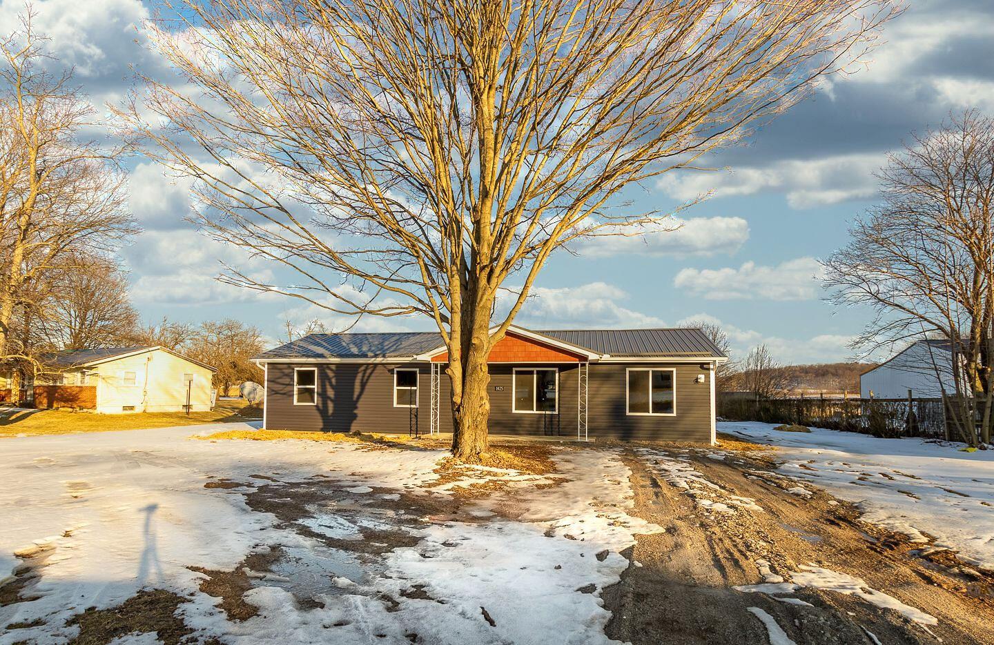 1425 Hamburg Road Southwest Lancaster, OH 43130 - Photo 2 of 29 1