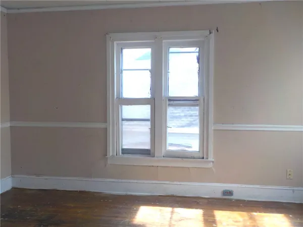 $65,000 | 58 Chapel Street, Mount Morris, NY 14510